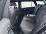 Toyota Corolla Touring Sports Hybrid 140 Dynamic | Half lederen bekleding | Stoel / Stuurwielverwarming | Parkeersensoren |