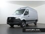 Mercedes-Benz eSprinter 314 L2 Pro 81kWh 100% elektrisch | 2000kg Trekhaak | 115Kw/u DC Snelladen | Smartphone integratie pakket | Carplay | Camera | Comfort bestuurdersstoel |