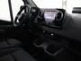 Mercedes-Benz eSprinter 314 L2 Pro 81kWh 100% elektrisch | 2000kg Trekhaak | 115Kw/u DC Snelladen | Smartphone integratie pakket | Carplay | Camera | Comfort bestuurdersstoel |