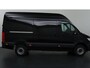 Mercedes-Benz eSprinter 314 L2 H2 PRO | 81 kWh | Trekhaak | Stoelverwarming | 3-zits | Climate Control | Achteruitrijcamera | Airco | Cruise Control |