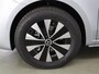 Mercedes-Benz eVito Tourer 129 L2 PRO 90kWh | Snelladen 110 KWh | Achteruitrijcamera | Parkeerpakket | Comfortbestuurdersstoel | Dodehoekassistent | 8 Zitplaatsen | 360KM Range |