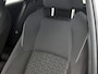 Toyota Corolla 1.8 Hybrid Dynamic | Parkeersensoren Voor en achter | Dodehoekdetectie | Voorstoelen verwarmd |