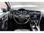 Volkswagen Golf 1.5 TSI Highline Business R DSG PANO