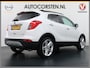 Opel Mokka X T140PK Leder Navi Apple Carplay-Android Camera 19"LMV Ecc Led AGR-Stoelen+Verwarmd Bluetooth Cruise Control PDC Regensensor Keyless Regen-Licht Sensor Privacy Glas Stuurverwarming Start knop Elec. Ramen en Spiegels + inklp. Innovation Super Compleet!