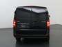 Mercedes-Benz Vito Bestelwagen 114 CDI L2 Pro | Achteruitrijcamera | Climate Control | Trekgewicht 2500 kg | Bumper en stootlijsten carrosseriekleur |