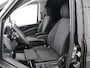 Mercedes-Benz Vito Bestelwagen 114 CDI L2 Pro | Achteruitrijcamera | Climate Control | Trekgewicht 2500 kg | Bumper en stootlijsten carrosseriekleur |