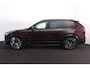 Volvo XC90 T8 Recharge AWD Ultra Dark - Luchtvering - Panorama/schuifdak - IntelliSafe Assist & Surround - Bowers & Wilkins audio - Adaptieve LED koplampen - Verwarmde voorstoelen, stuur & achterbank - Parkeersensoren voor & achter - Elektr. bedienb. voorstoelen met geheugen - Geventileerde voorstoelen - Head up display - Draadloze tel. lader - Extra getint glas - Elektr. inklapbare trekhaak - 21' LMV