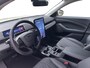 Ford Mustang Mach-E Standard RWD 73 kWh | Verwachte Levertijd 3 Weken | Prijs inclusief 2000 Euro Ford Voordeel | 470km WLTP Rijbereik | Warmtepomp | Adaptieve Cruise Control | Verwarmbare Voorstoelen | Verwarmbare Voorruit | Parkeersensoren voor en achter |  Verwarmbare Stuur |