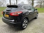 Nissan Qashqai 1.2 N-Connecta | AUTOMAAT | NIEUWE KETTING | CAMERA 360° | CLIMA | CRUISE | KEYLESS | NAVI | PANO | PDC V&A | STOELVERW.