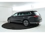 Volkswagen Passat Variant 2.0 TDI Elegance Business R Automaat, Leer, virtual, Climate,