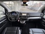 Peugeot e-Traveller Long 75 kWh | 8 Persoons | tot 348km WLTP | Lederen bekleding | Stoelverwarming | Achteruitrijcamera | Navigatie | Dubbele schuifdeur |