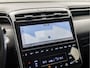 Hyundai Tucson 1.6 T-GDI MHEV Sport (VIRTUAL COCKPIT, APPLE CARPLAY, GROOT NAVI, KEYLESS, CAMERA, SPORTSTOELEN, STOELVERWARMING, GETINT GLAS, TREKHAAK, NIEUWSTAAT)