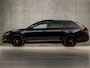 Skoda Superb Combi 1.4 TSI iV Sportline Black Edition 218Pk Automaat (PANORAMADAK, APPLE CARPLAY, RS KUIPSTOELEN, CARBON INLEG, SFEERVERLICHTING, CAMERA, KEYLESS, STUURVERWARMING, NIEUWSTAAT)