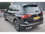 Volkswagen Tiguan 1.4 TSI 245PK eHybrid R-Line Business+ | ACC | Verwarmbare voorstoelen | Camera | Stuurwiel verwarmd | Navigatie | 20 inch lichtmetalen velgen | Achteruitrijcamera