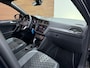 Volkswagen Tiguan Allspace All-Space 2.0 TSI 4Motion Highline Business 3x R-Line | 7 pers | HUD | Panoramadak | Navigatie | 19' inch