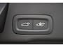 Volvo XC60 T6 350PK Plug-in hybrid AWD Ultra Dark | Luchtvering | Panoramisch schuif-/klanteldak | Adaptive Cruise & Pilot Assist | Premium Harman/Kardon Audio | 4 Season banden | Trekhaak |