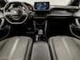 Peugeot 2008 1.2 PureTech Allure Sport (APPLE CARPLAY, 360 CAMERA, SPORTSTOELEN, CLIMATE, LM VELGEN, NIEUWE APK, NIEUWSTAAT)