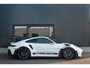 Porsche 911 4.0 GT3 RS | Weissach | Keramische PCCB | Lift | Exclusive Manufaktur | Bose Sound | Full Xpel PPF | Sport Chrono | PDLS+ Black | 525PK | Alcantara | Carbon | BTW | 992 | GT3RS | Clubsport pakket | Camera | Sfeerverlichting | Apple & Android Carplay | 2025 | Indigo Blauw | Fabrieksgarantie.
