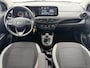 Hyundai i10 1.0 Premium / Navigatie via Apple CarPlay & Android auto / Camera / PDC / Stoel & Stuurwiel Verwarming / Lane Assist / Elektr. Ramen voor / Cruise / Clima /