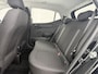 Hyundai i10 1.0 Premium / Navigatie via Apple CarPlay & Android auto / Camera / PDC / Stoel & Stuurwiel Verwarming / Lane Assist / Elektr. Ramen voor / Cruise / Clima /
