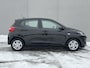 Hyundai i10 1.0 Premium / Navigatie via Apple CarPlay & Android auto / Camera / PDC / Stoel & Stuurwiel Verwarming / Lane Assist / Elektr. Ramen voor / Cruise / Clima /
