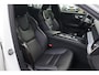 Volvo V60 2.0 B3 Core | Cruise Control | Navigatie | Apple CarPlay & Android Auto | Parkeercamera | Stoel-/Stuurverwarming | Lederen Bekleding |