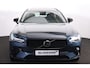 Volvo V90 T6 Recharge AWD Ultra Dark - Panorama/schuifdak - IntelliSafe Assist & Surround - 360º Camera - Harman/Kardon audio - Adaptieve LED koplampen - Verwarmde voorstoelen, stuur & achterbank - Parkeersensoren voor & achter - Elektr. bedienb. voorstoelen met geheugen - Head up display - Elektr. inklapbare trekhaak - 19' LMV