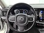 Volvo V60 2.0 B3 Momentum Advantage | Adaptive cruise | 19" | Leder | Stoe