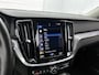 Volvo V60 2.0 B3 Momentum Advantage | Adaptive cruise | 19" | Leder | Stoe