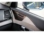 Volvo XC90 2.0 T8 Recharge AWD Ultimate Bright | Long Range | Panoramadak | Stoelmassage | Head-up display | Stoelventilatie en verwarming | Adaptive cruise control | 7 zitplaatsen | Lederen bekleding | Adaptieve LED koplampen | 20" velgen |