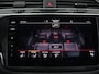 Volkswagen Tiguan 1.4 TSI eHybrid R Line | Panoramadak | Head-Up | Trekhaak | Stoelverwarming | Camera | Park Assist | Carplay | Matrix LED | Navigatie | Stuurverwarming | PHEV | Plug In