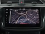 Volkswagen Tiguan 1.4 TSI eHybrid R Line | Panoramadak | Head-Up | Trekhaak | Stoelverwarming | Camera | Park Assist | Carplay | Matrix LED | Navigatie | Stuurverwarming | PHEV | Plug In