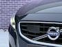 Volvo V60 2.0 D4 Summum | 5 cilinder! | Schuif/kantel dak | Trekhaak | adaptieve cruise control | dodehoek detectie | Bi-Xenon koplampen | memory stoel | verwarmde voorstoelen | Dealer onderhouden |