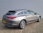 Mercedes-Benz CLA Shooting Brake 250 e Business Solution AMG Limited PHEV | AUTOMAAT | Navigatie | Panorama dak | Stoelverwarming
