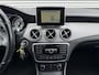 Mercedes-Benz CLA 200 Ambition Automaat [ fm navi,cruise,18``lmv,pdc,trekhaak ]