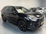 Toyota RAV4 2.5 Hybrid AWD Black Edition 1650 kg trekgewicht, slechts 29896 km, 4WD, JBL, Stoelverwarming etc.