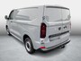 Volkswagen e-Transporter Bedrijfswagens Bestelwagen L1 218pk 64kWh Elektrische aandrijving | Bijrijdersbank | Trekhaak, vast | Navigatiesysteem 13" met draadloos App-Connect | Achterdeuren zonder ruit |