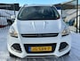 Ford Kuga 1.5 Trend 2e eigenaar dealer onderhouden airco cruis control