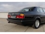 BMW 7-Serie 750i E32 | 75.000KM | Perfect Condition | Sunroof | HiFi