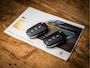 Peugeot 2008 1.2 VTi Allure Pack Premium Plus Automaat (PANORAMADAK, NAVIGATIE, CLIMATE, CRUISE, PDC, LEDER, XENON, NIEUWE APK, NIEUWSTAAT)