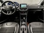 Peugeot 2008 1.2 VTi Allure Pack Premium Plus Automaat (PANORAMADAK, NAVIGATIE, CLIMATE, CRUISE, PDC, LEDER, XENON, NIEUWE APK, NIEUWSTAAT)