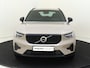 Volvo XC40 B4 Plus Dark | Trekhaak | Dodehoekdetectie | Harman/Kardon |