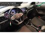 Volkswagen T-Cross 1.0 TSI | navigatie | Apple carplay & Android auto | airco | adaptive cruise control | blindspot | hoge zit