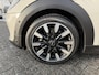 MINI Cooper Mini 1.5 Automaat, Navi, LED, Union jack Lights, Trekhaak afn, 17"velgen, half leer, etc