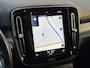 Volvo XC40 2.0 T4 R-Design | Trekhaak | Schuif/kanteldak | Parkeercamera | Stoelverwarming | Draadloos opladen