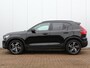 Volvo XC40 2.0 B4 R-Design | Trekhaak | Stoelmemory | Stoel-/stuurverwarming | Harman Kardon