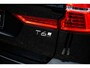 Volvo XC60 2.0 T6 Plug-in hybrid AWD Plus Dark | Adaptieve cruise control | Trekhaak | Stoel- en stuurverwarming | BLIS | Panorama dak |Schuif/kanteldak | Elektrisch verstelbare voorstoelen met geheugen |