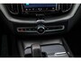Volvo XC60 2.0 T6 Plug-in hybrid AWD Plus Dark | Adaptieve cruise control | Trekhaak | Stoel- en stuurverwarming | BLIS | Panorama dak |Schuif/kanteldak | Elektrisch verstelbare voorstoelen met geheugen |