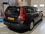 Volvo V70 2.0 146pk H5 Limited Edition Clima Leder Trekhaak