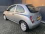 Nissan Micra 1.2 Visia Automaat Radio/ cd speler - Alarm klasse 1 - Centrale deurvergrendeling met afstandsbediening - Hoofdsteunen achter